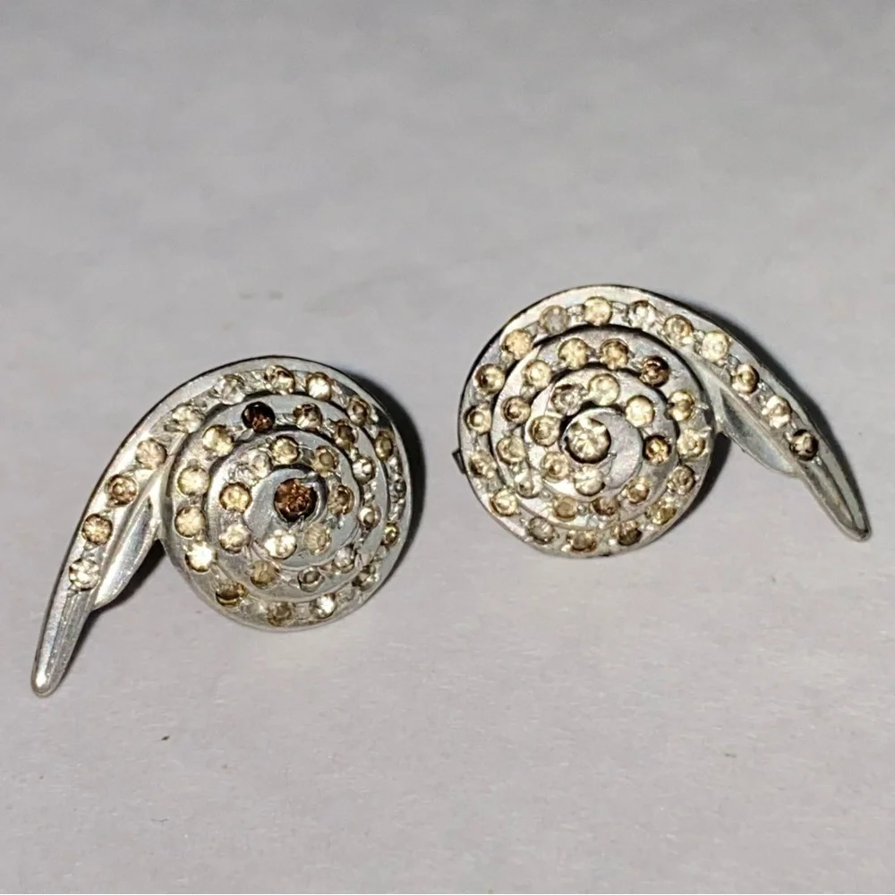 Vintage Art Deco Rhinestone Silver Earrings Swirl Clip‎ On 40s 50s Retro